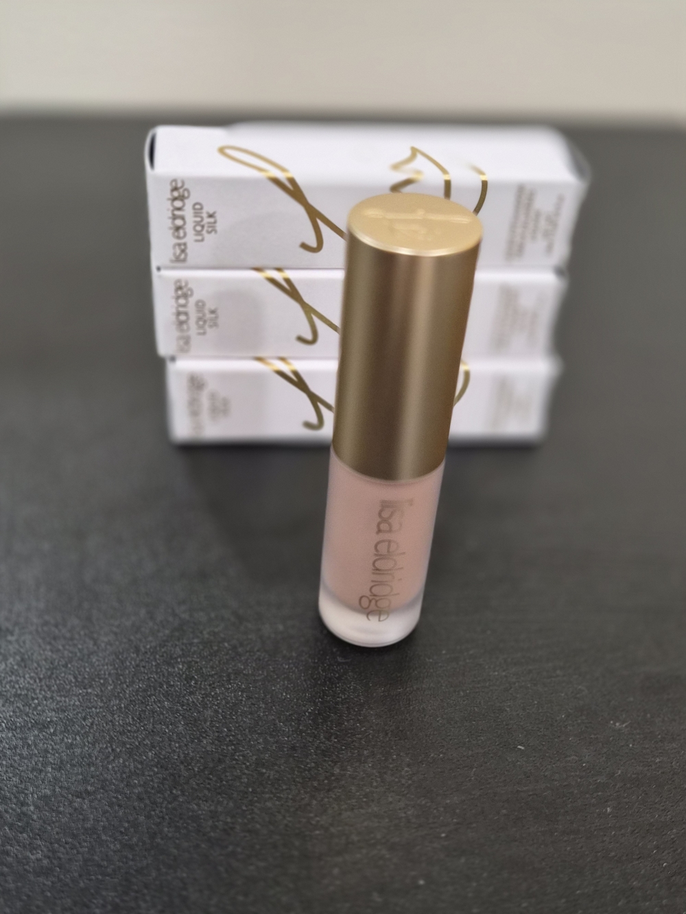 Lisa Eldridge Liquid eyeshadow